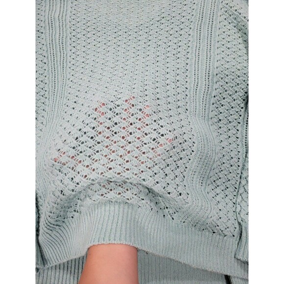 BEAUTIFUL Medium green Sweater. Knit like - Picture 10 of 10